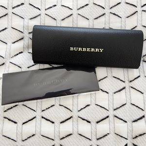 NEW Burberry Eyeglasses Case